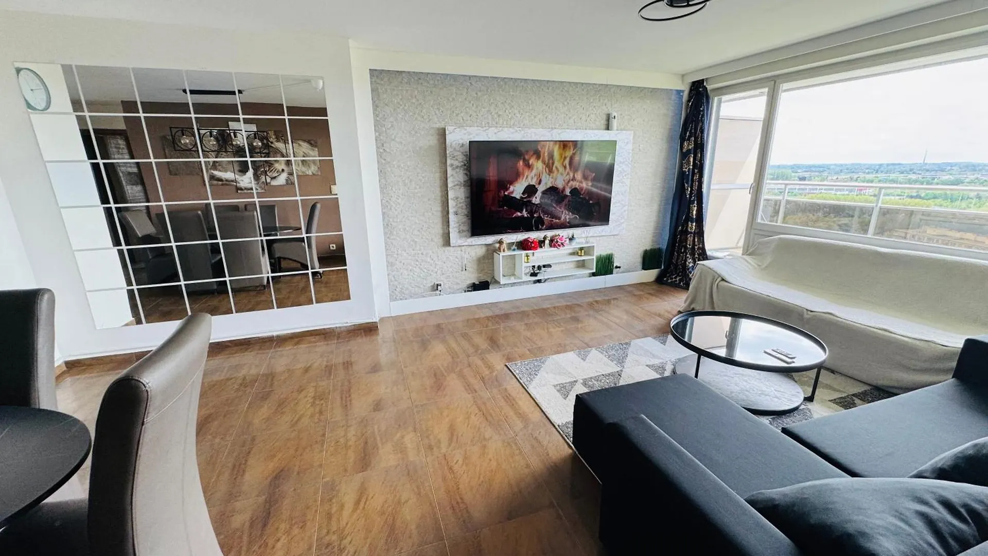 Appartement Appart Meuble 92M2 + 2 Terrasses Bruxelles